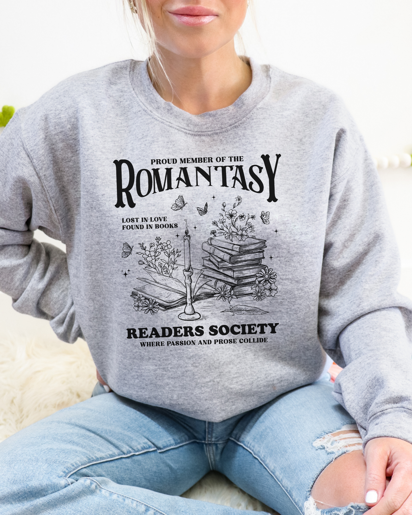 Romantasy Readers Society Sweatshirt